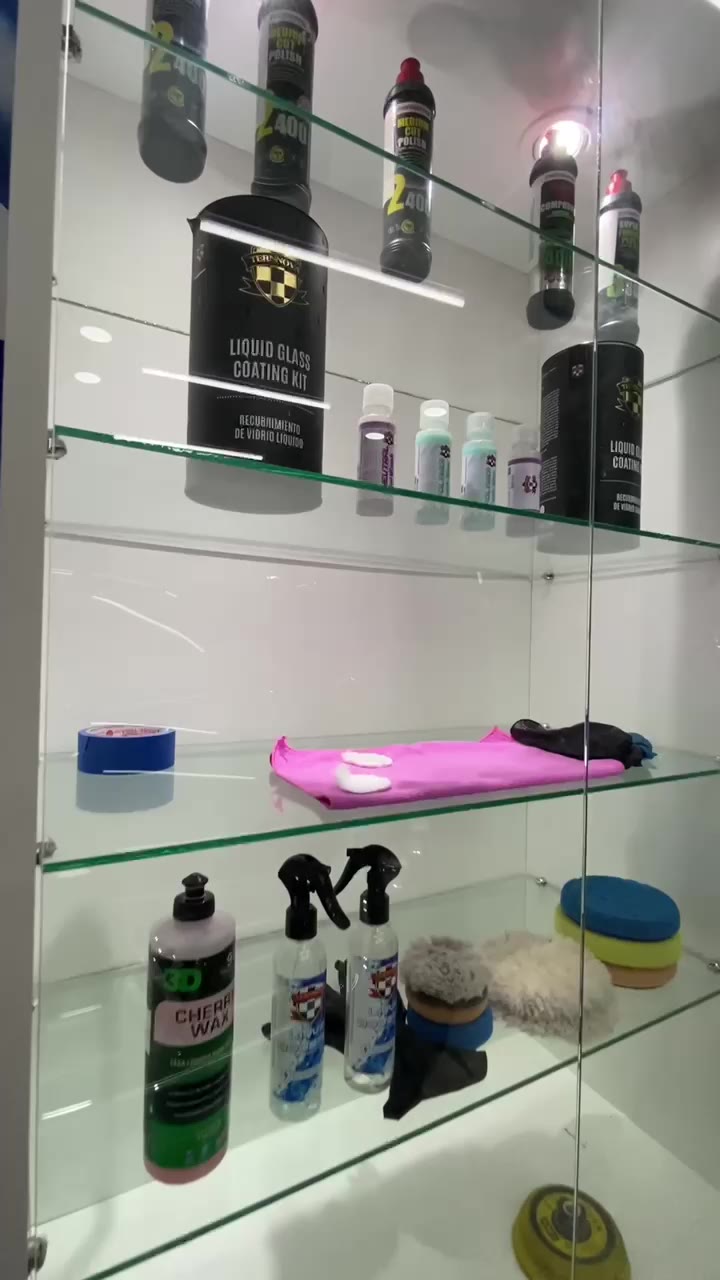 Detailing y limpieza profunda de vehículo realizada por FD Clean